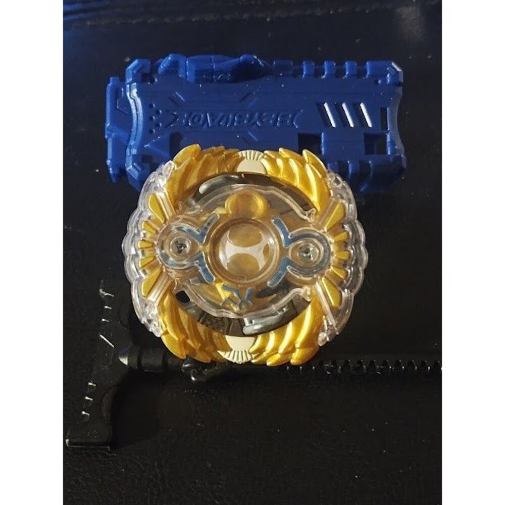 Beyblade Burst Evolution Hasbro  Collectible Anime Bey Toy